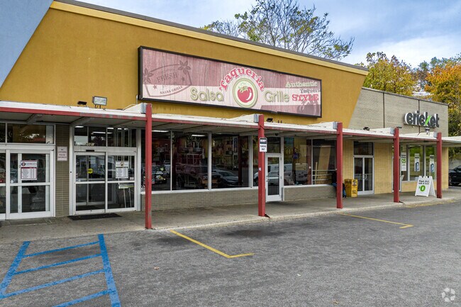 Taqueria Salsa Grill, next to George's International Market, in Michigan Avenue.