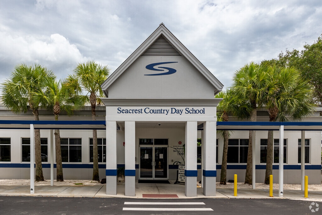 Seacrest Country Day School in Naples has a central main entrance.
