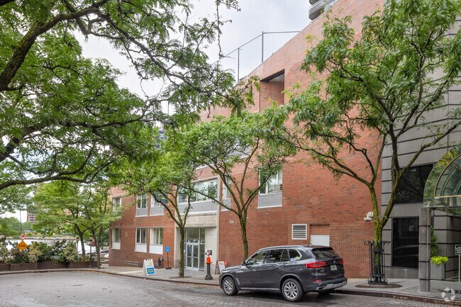 The Town School: Lenox Hill's premier destination for quality education.