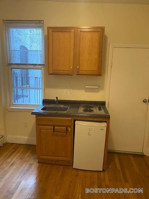 51 S Huntington Ave Unit 203, Boston, MA 02130