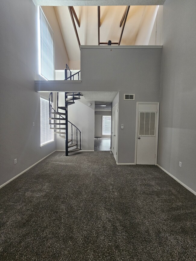 The Establishment, Baton Rouge, LA 70820 - photo 3