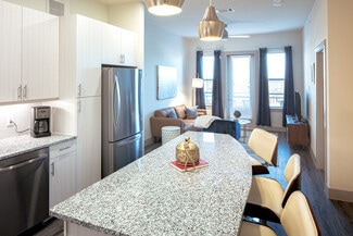 601 N Oak St, Roanoke, TX 76262