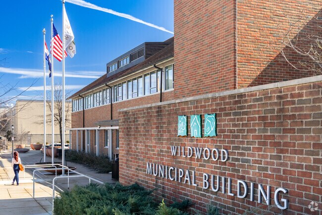 Experience the perfect blend of nature and modern living in Wildwood, Missouri.