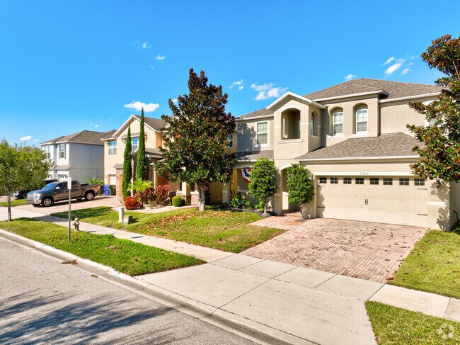A unique row of homes sits in Columbia's pristine community.