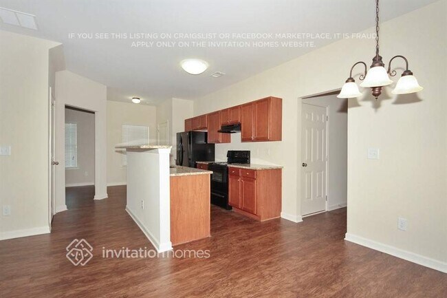 4101 Oak Field Dr, Loganville, GA 30052 - photo 6