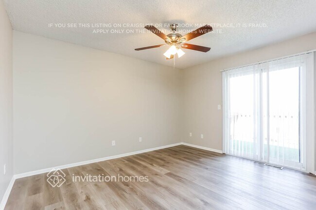 17959 E Cornell Dr, Aurora, CO 80013 - photo 5