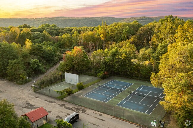 Orchard Hills Park is a small town park in Viola where you can play tennis or bring the kids.