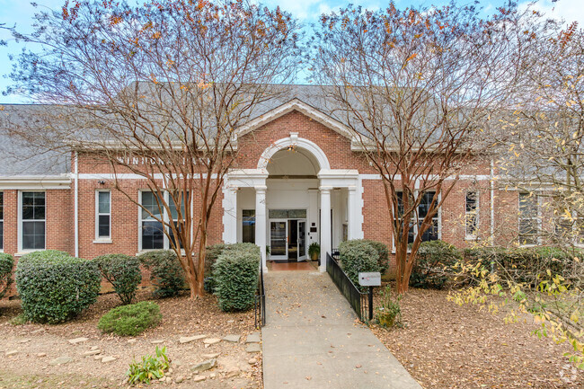 Winnona Park Elementary School is located in Decatur.