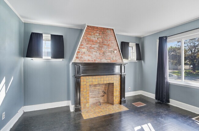 610 Salisbury Rd, Waverly, OH 45690 - photo 4