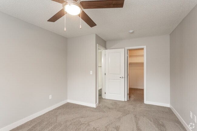 1BR Oxford - Bedroom