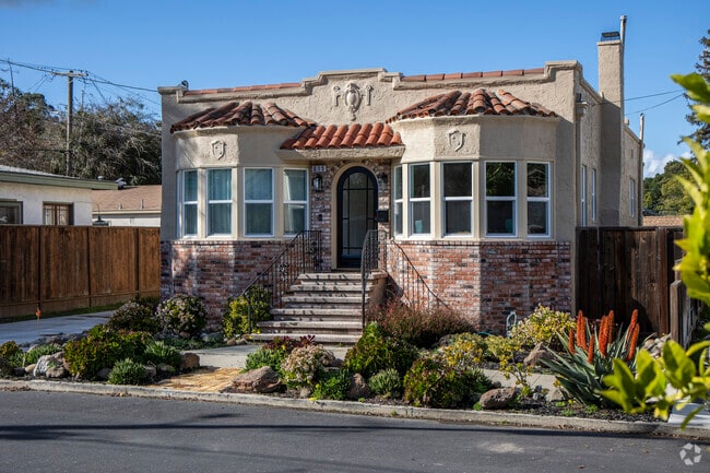 Downtown Martinez is home to some original spanish revival style homes.