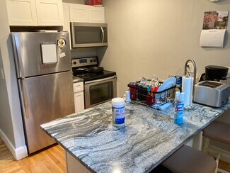 35 Sheafe St, Boston, MA 02113