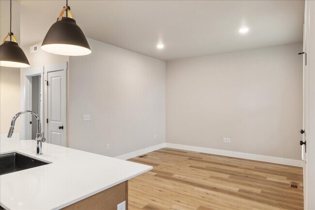 1804 St Paul Ln unit 36724611, Billings, MT 59101 - photo 4