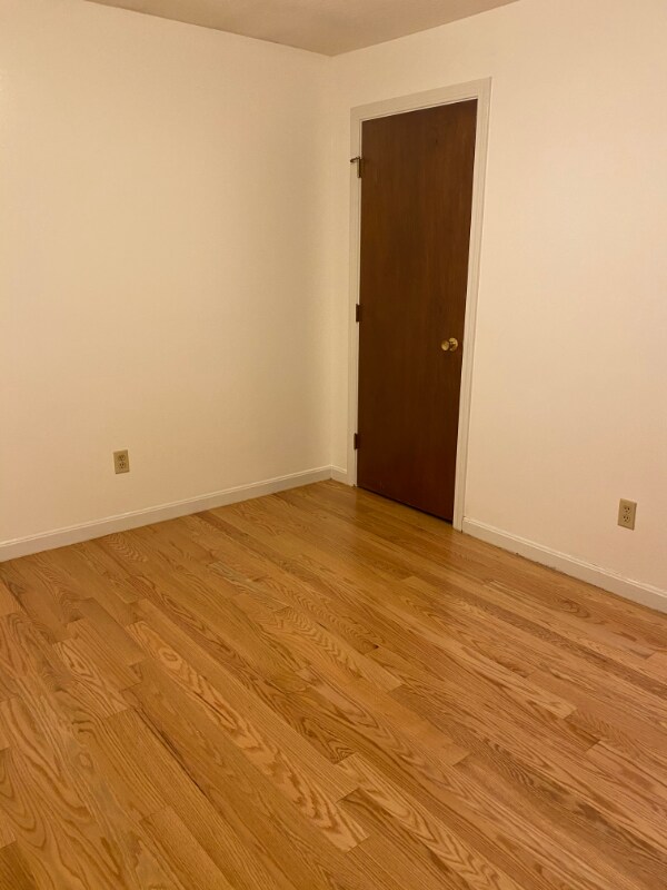 14 Cutter St unit 2, Waltham, MA 02453 - photo 3