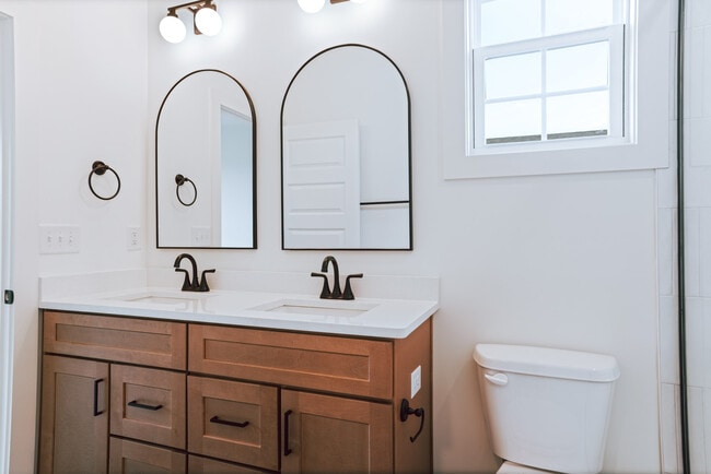 Primary Bathroom1.jpg