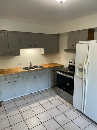 330 Diane St Unit 330, Rittman, OH 44270