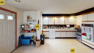 27 Princeton St Unit 2, Medford, MA 02155