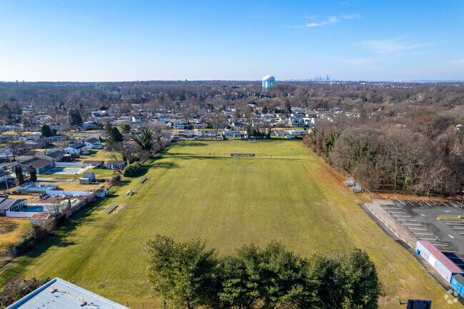 Howard R Yocum School