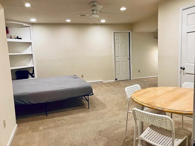 8177 S Franklin Ct unit Four Lakes HOA, Centennial, CO 80122 - photo 3