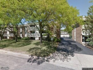 1752 W Broadway St, Winona, MN 55987