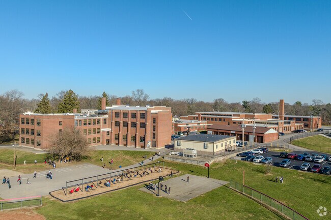 Groveport Elementary fosters a sense of community, building lasting friendships among students.