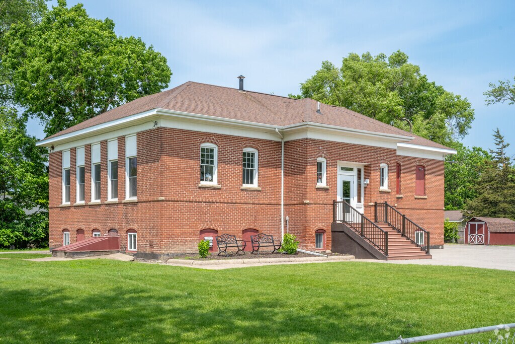 Sparta Mennonite School has an impressive student-to-teacher ratio of 5 to 1.