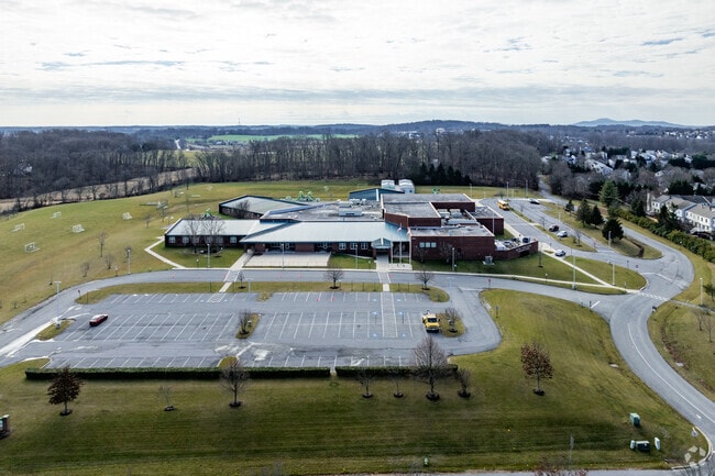 Deer Crossing Elementary School