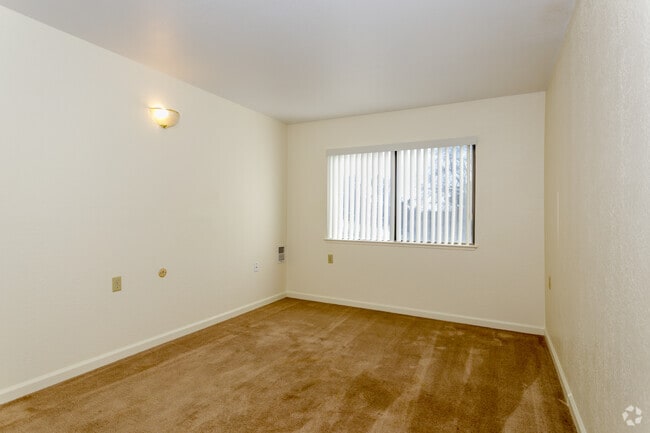 Auburn Ravine Terrace - 55+ Active Adult Apartments, Auburn, CA 95603 - photo 2