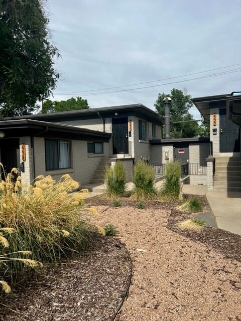 2216-2232 Dayton St, Aurora, CO 80010