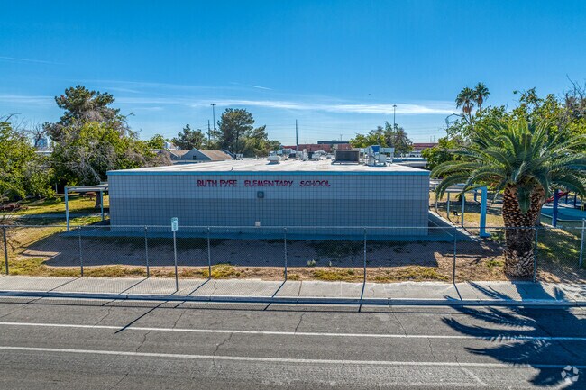 Ruth Fyfe Elementary School 4
