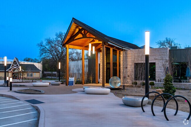 Wellfield Botanic Gardens features 20 individual gardens that are spread around its 36 acres.