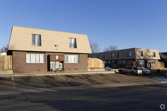 18 Ash Ct, Longmont, CO 80503 - photo 3