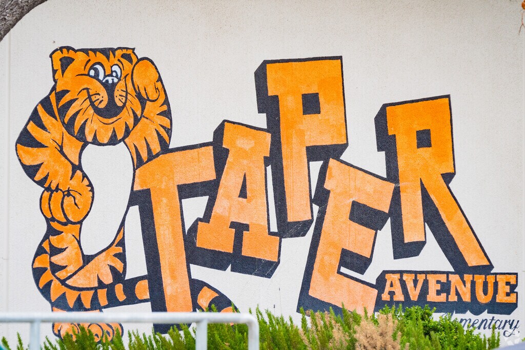 Taper Avenue Elementary School, Rankings & Reviews