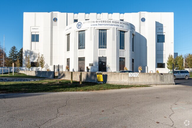 Herron-Riverside HS is rated #3 in Best Charter HS in Indiana by Niche in Indianapolis.