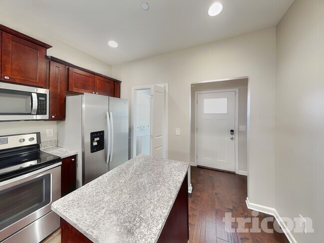 133 Hickory Station Ln, Mt. Juliet, TN 37122 - photo 5