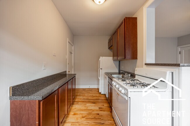 2844 N Orchard St unit 36, Chicago, IL 60657 - photo 5