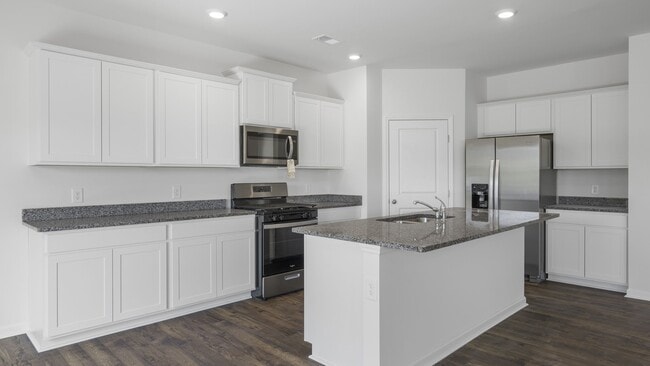 659 Fieldcrest Road St unit 37364561, Kingsport, TN 37664 - photo 4