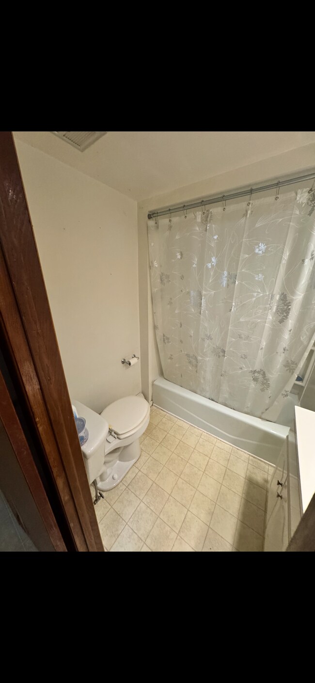312 Richfield Blvd unit A, Syracuse, NY 13211 - photo 7
