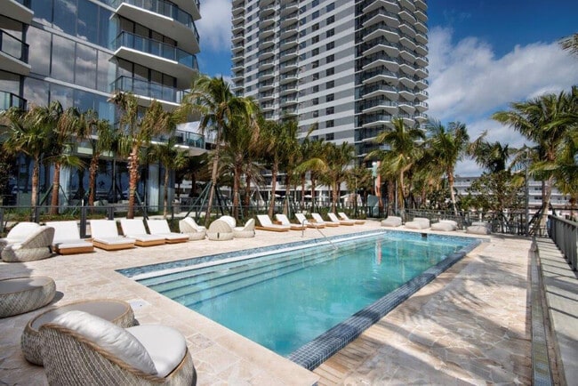 Icon Marina Village, West Palm Beach, FL 33407 - photo 6