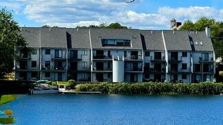 33 River Front Dr Unit 9, Manchester, NH 03102