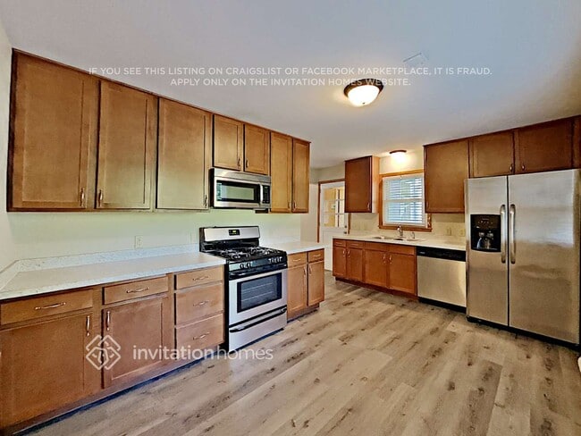 5108 Beacon Hill Rd, Minnetonka, MN 55345 - photo 6