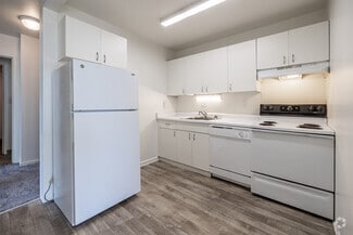 950 Appian Way, Mount Pleasant, MI 48858