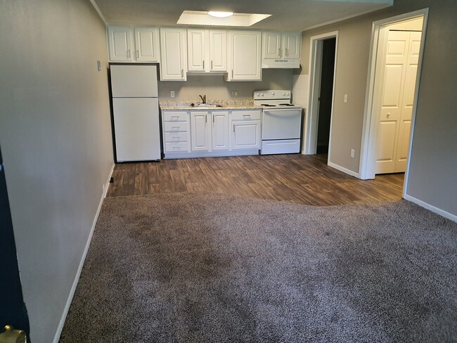 Apt 26
