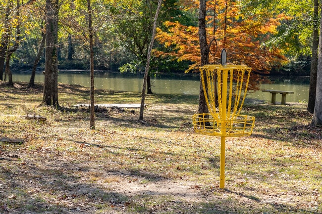 Yellow River Park features a disc golf course.