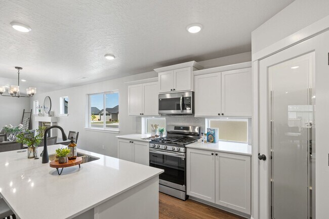 1792 NE 9th Place unit 36951503, Hermiston, OR 97838 - photo 2