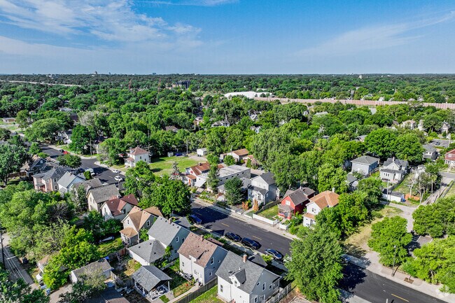 Houses in the Bryant neighborhood are plotted with alley access to detached garages.