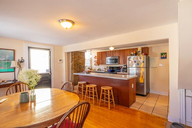 2902 E Clay St unit 1, Richmond, VA 23223 - photo 2