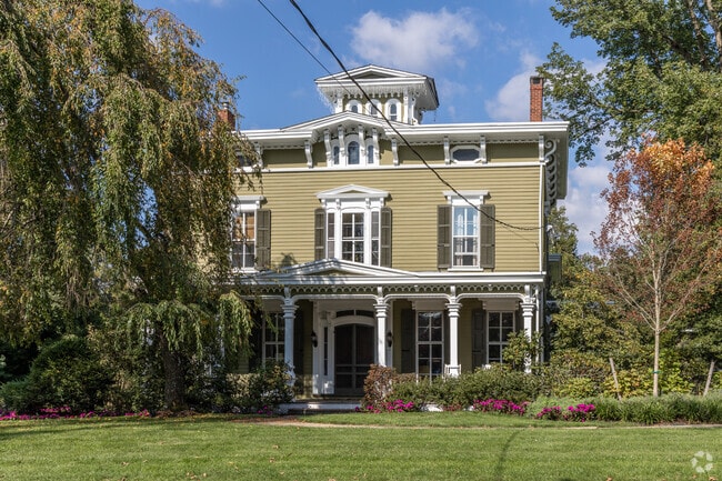 Older Colonial homes in Chesterfield Township have Italianate influences.