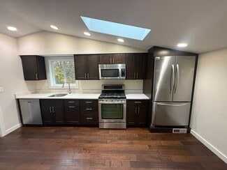 7 Maverick St Unit one bed, Dedham, MA 02026