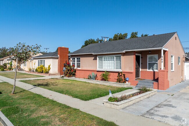Homes in DeForest Park are mostly ranch style homes.